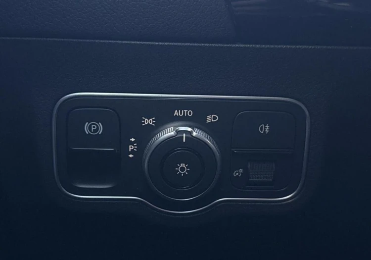 Mercedes-Benz GLA GLA 200 mHEV 7G-DCT