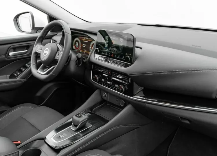 Nissan Qashqai Qashqai 1.3 DIG-T N-Connecta DCT