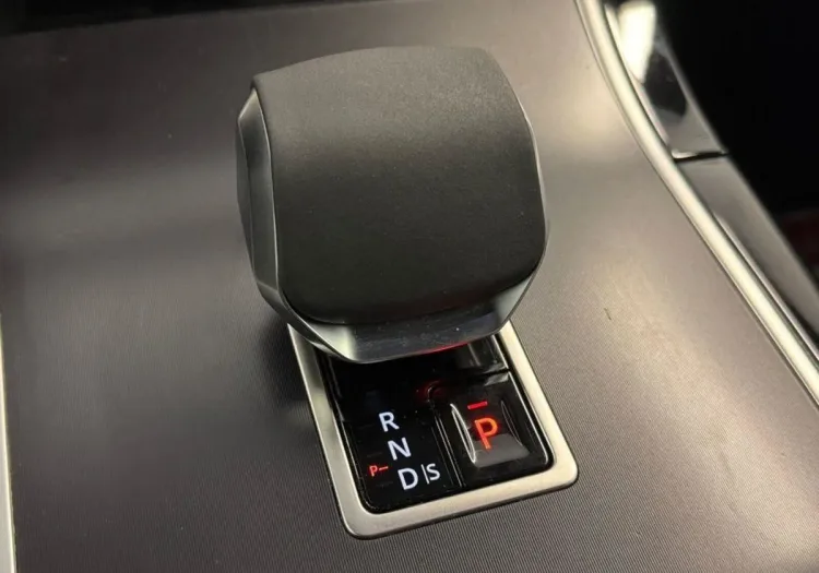 Land Rover Range Rover Evoque Evoque 2.0 D200 mHEV Dynamic SE