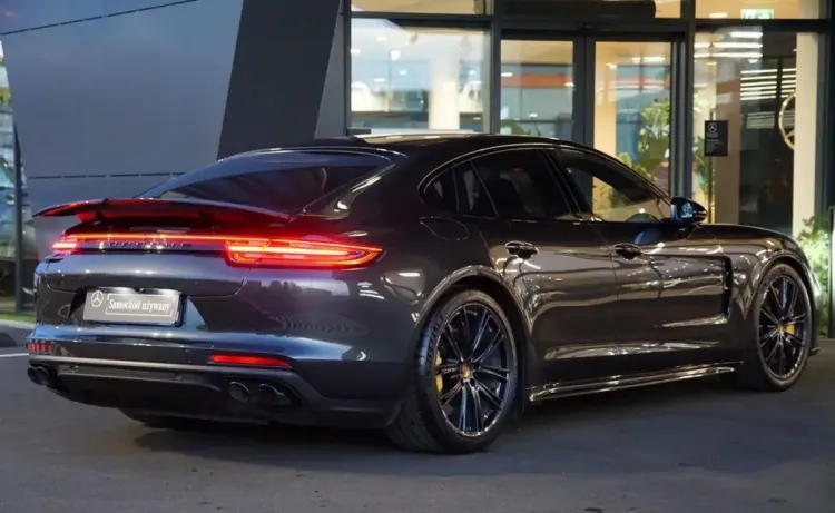 Porsche Panamera Panamera Turbo