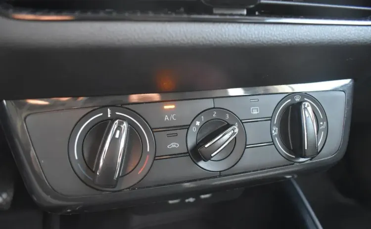 Skoda Fabia Fabia 1.0 Active