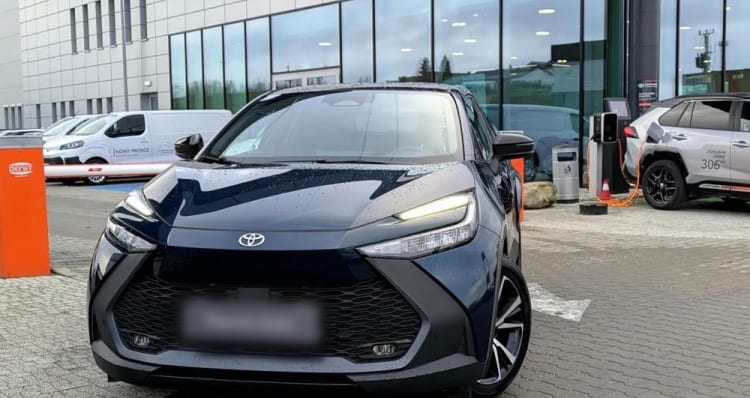 Toyota C-HR C-HR 1.8 Hybrid Style