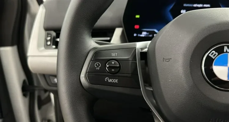 BMW Seria 2 218i aut