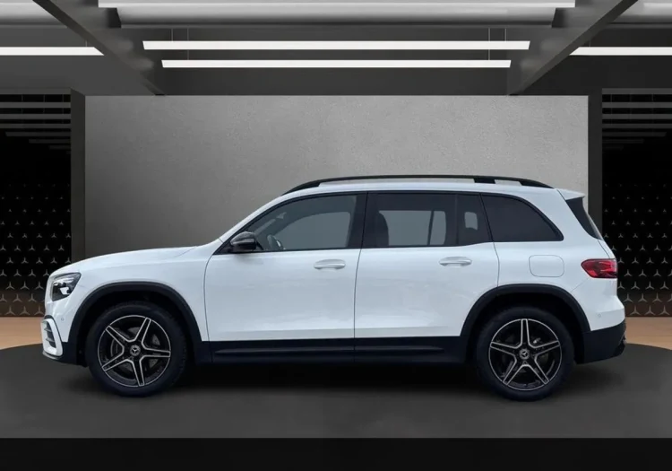 Mercedes-Benz GLB GLB 200 mHEV AMG Line 7G-DCT