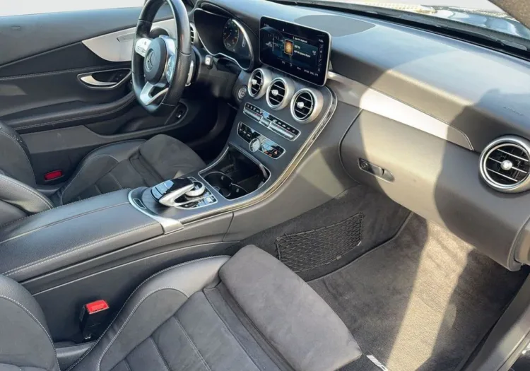 Mercedes-Benz Klasa C C 200 4MATIC 9G-TRONIC