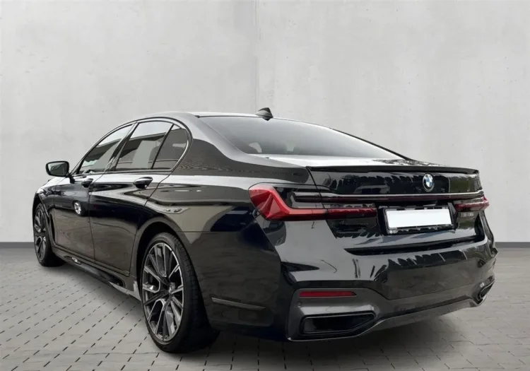 BMW Seria 7 740d xDrive mHEV