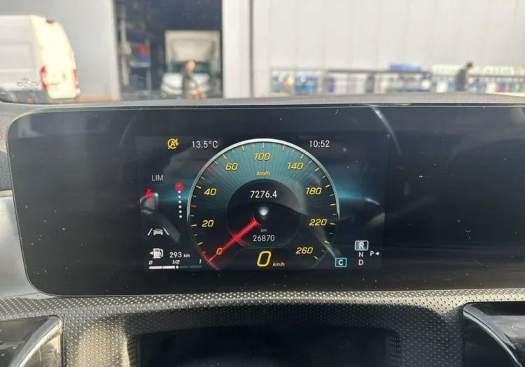 Mercedes-Benz CLA CLA 200 AMG Line 7G-DCT