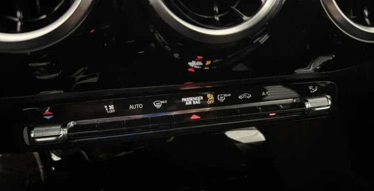 Mercedes-Benz Klasa A A 180 d 8G-DCT