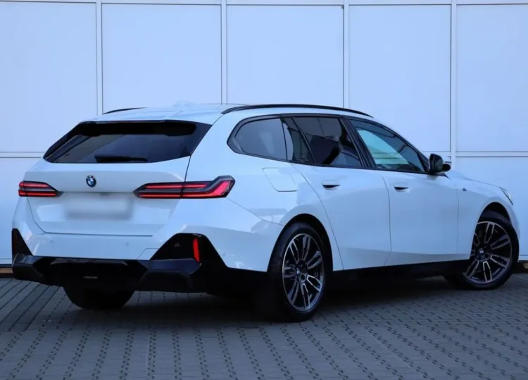 BMW Seria 5 520d xDrive mHEV M Sport aut