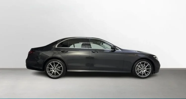 Mercedes-Benz Klasa E E 220 d 4-Matic AMG/Avantgarde