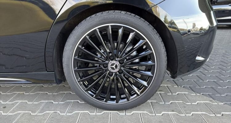 Mercedes-Benz Klasa A A 200 d AMG Line 8G-DCT