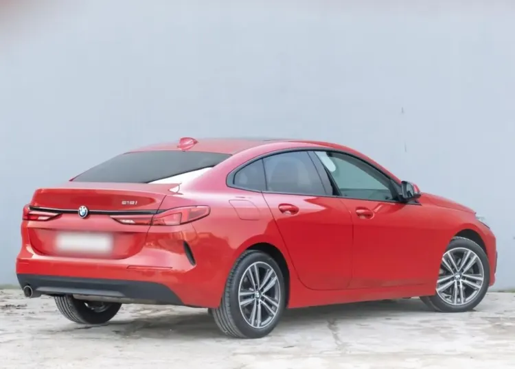 BMW Seria 2 218i aut