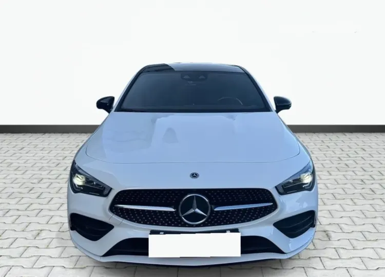 Mercedes-Benz CLA CLA 200 AMG Line 7G-DCT