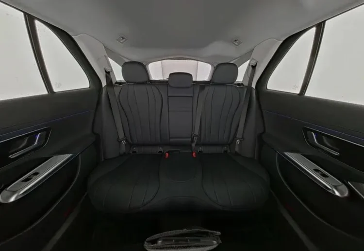 Mercedes-Benz Klasa E E 300 de PHEV 4-Matic All-Terrain Avantgarde 9G-Tronic