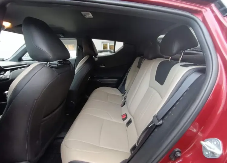 Toyota C-HR C-HR 1.8 Hybrid Selection