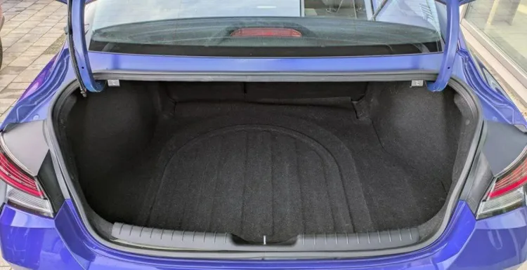 Hyundai Elantra Elantra 1.6 Smart CVT