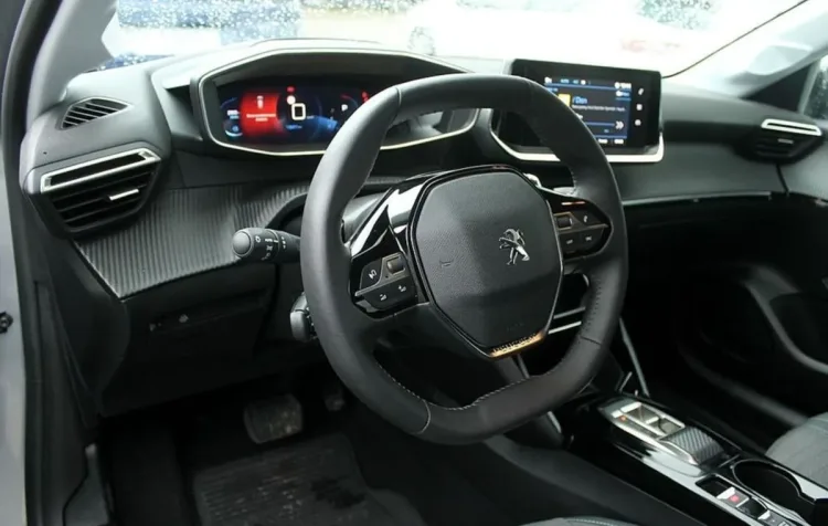 Peugeot 208 208 1.2 PureTech Allure Pack S&S EAT8