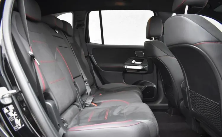 Mercedes-Benz GLB GLB 200 d 4-Matic AMG Line 8G-DCT