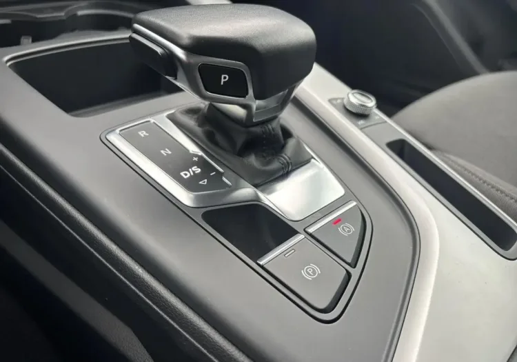 Audi A4 A4 35 TFSI mHEV S tronic