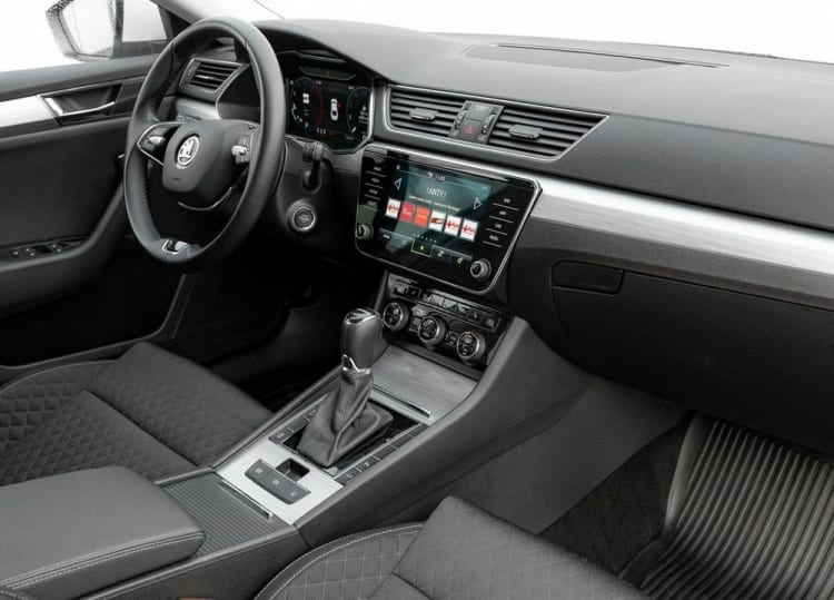 Skoda Superb Superb 2.0 TDI SCR Ambition DSG