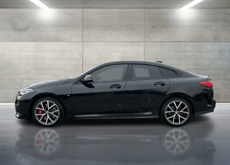 BMW Seria 2 220i xDrive M Sport sport-aut