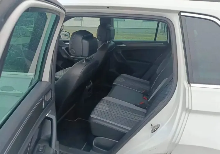 Volkswagen Tiguan Tiguan 2.0 TSI 4Mot. R-Line DSG