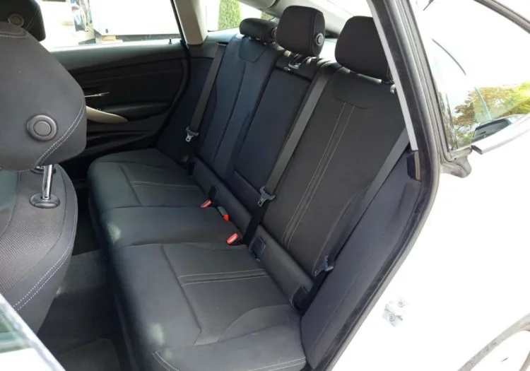 BMW Seria 3 320i GPF xDrive aut