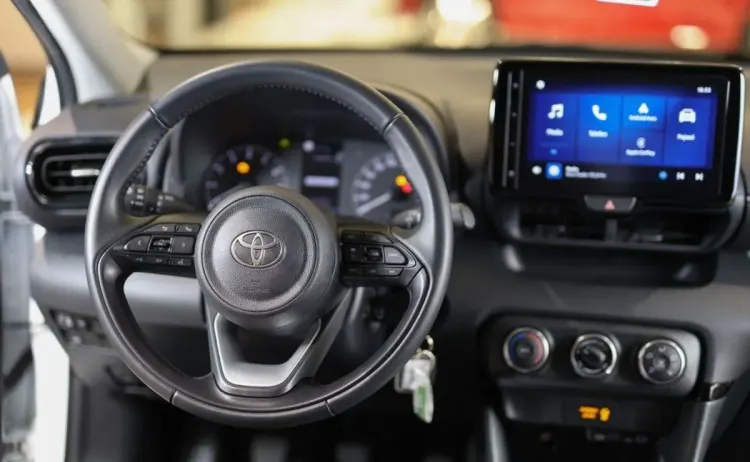 Toyota Yaris Yaris 1.5 Comfort