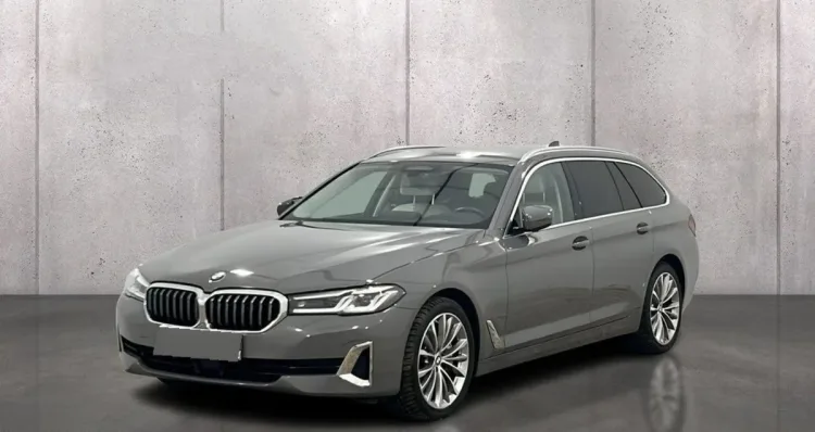 BMW Seria 5 530d xDrive mHEV Luxury Line aut