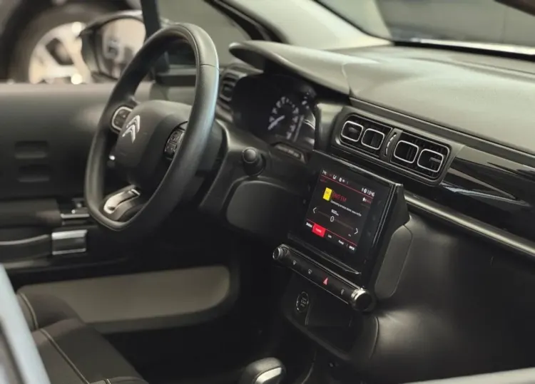 Citroen C3 C3 1.2 PureTech Shine EAT6