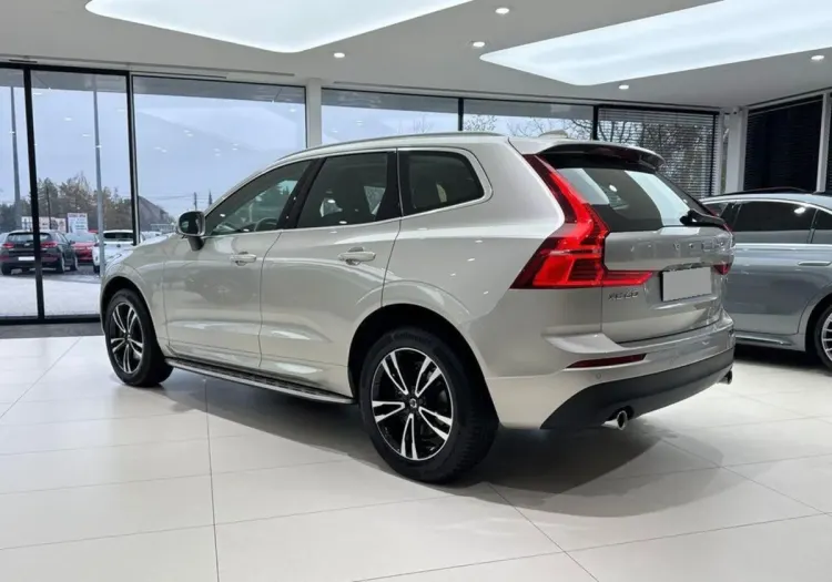 Volvo XC 60 XC 60 B4 D Momentum Pro aut