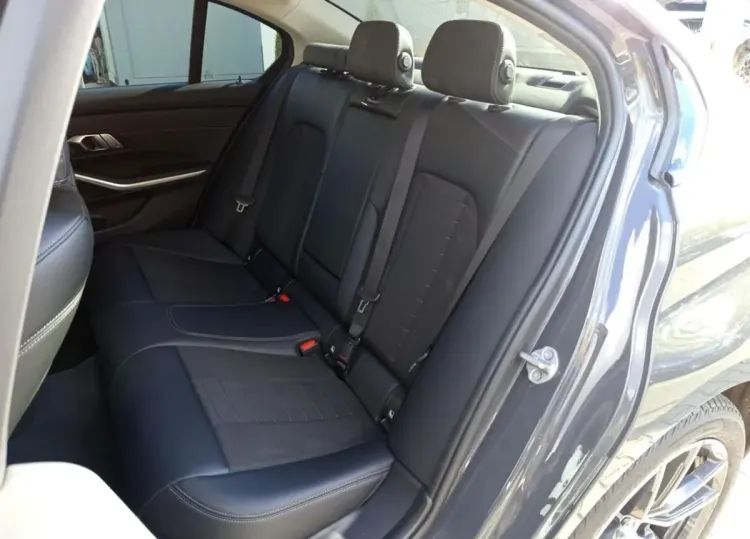 BMW Seria 3 320d xDrive mHEV aut