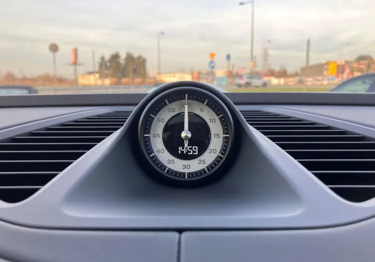 Porsche Macan Macan 4