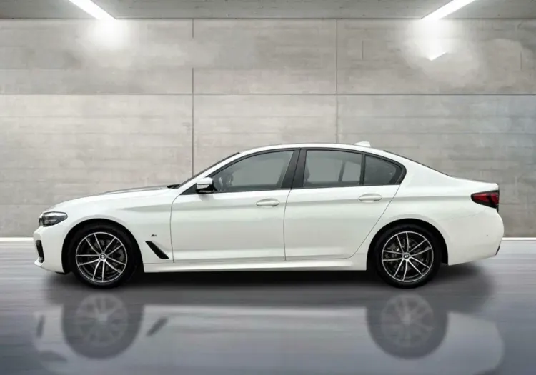 BMW Seria 5 518d mHEV aut