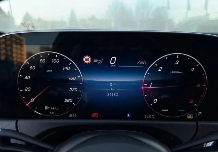 Mercedes-Benz Klasa E E 220 d mHEV 4-Matic AMG 9G-Tronic