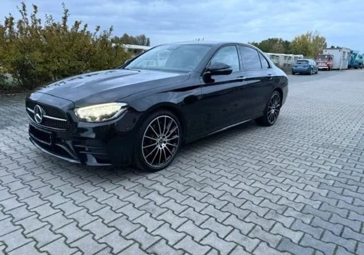 Mercedes-Benz Klasa E E 220 d 4-Matic