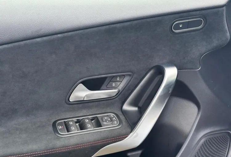 Mercedes-Benz Klasa A A 200 AMG Line 7G-DCT