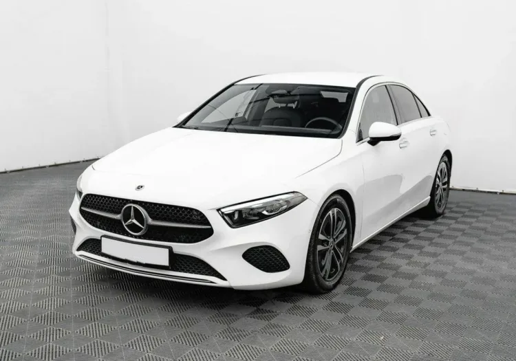 Mercedes-Benz Klasa A A 200 d Progressive 8G-DCT
