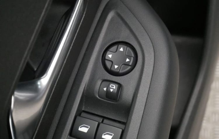 Citroen C4 C4 1.2 PureTech Feel S&S EAT8