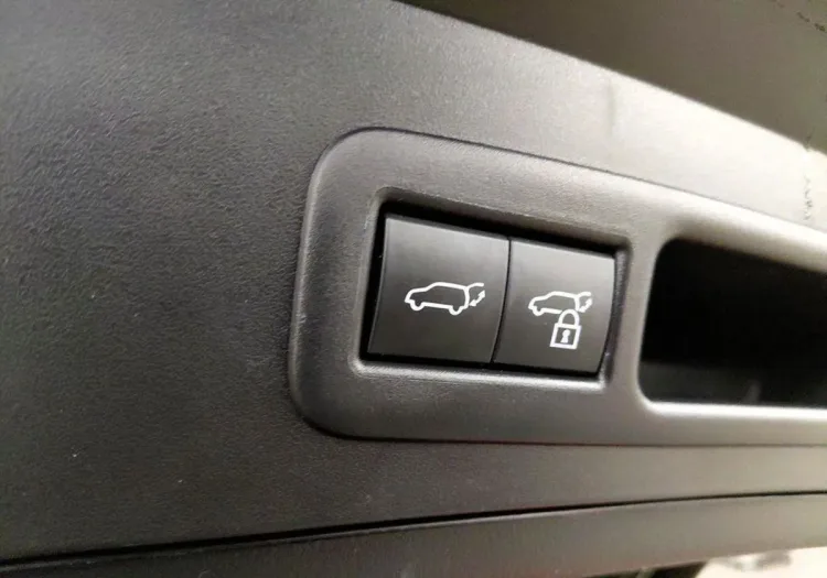 Lexus UX UX 250h GPF F Sport Design 2WD