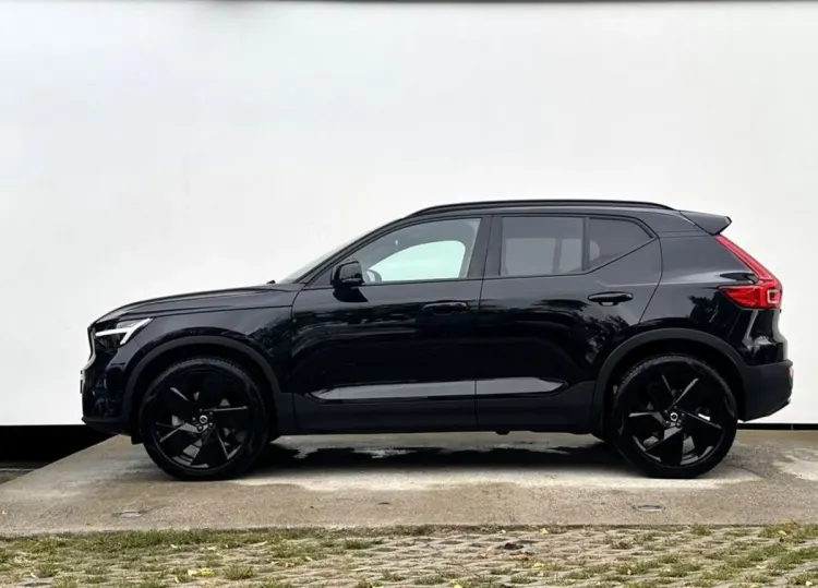 Volvo XC 40 XC40 B3 Plus Dark aut