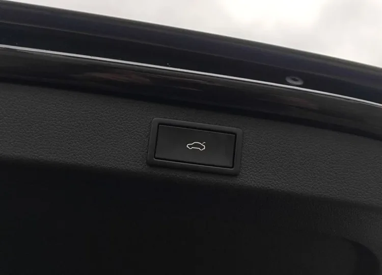 Skoda Superb Superb 2.0 TDI SCR Sportline DSG