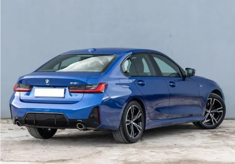 BMW Seria 3 318i M Sport aut