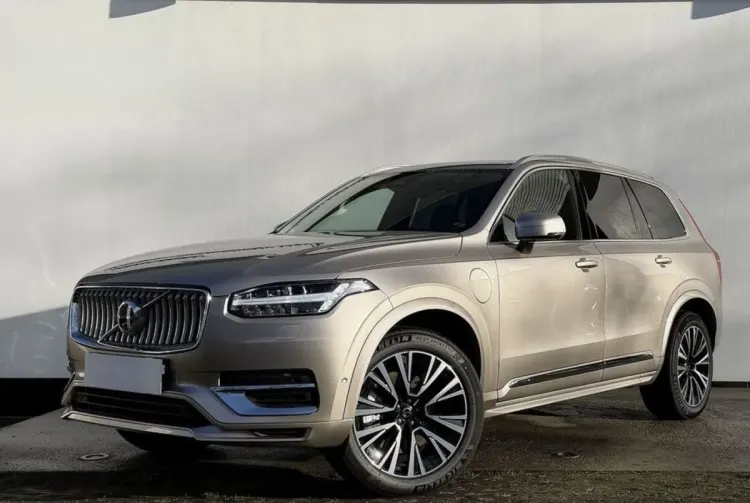 Volvo XC 90 XC 90 T8 AWD Plug-In Hybrid Plus Bright 7os aut