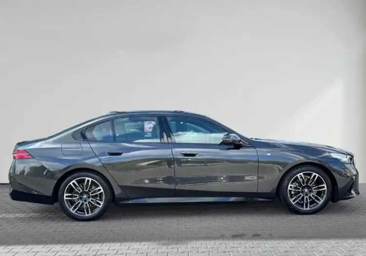 BMW Seria 5 520d xDrive mHEV aut