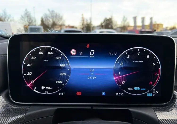 Mercedes-Benz Klasa C C 200 mHEV 4-Matic AMG