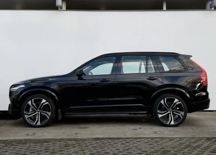 Volvo XC 90 XC 90 T8 AWD Plug-In Hybrid Ultra Dark 7os aut