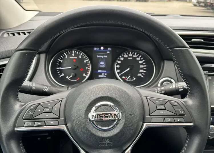 Nissan Qashqai Qashqai 1.3 DIG-T N-Connecta