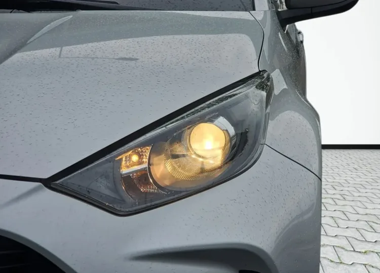 Toyota Yaris Yaris Hybrid 1.5 Comfort