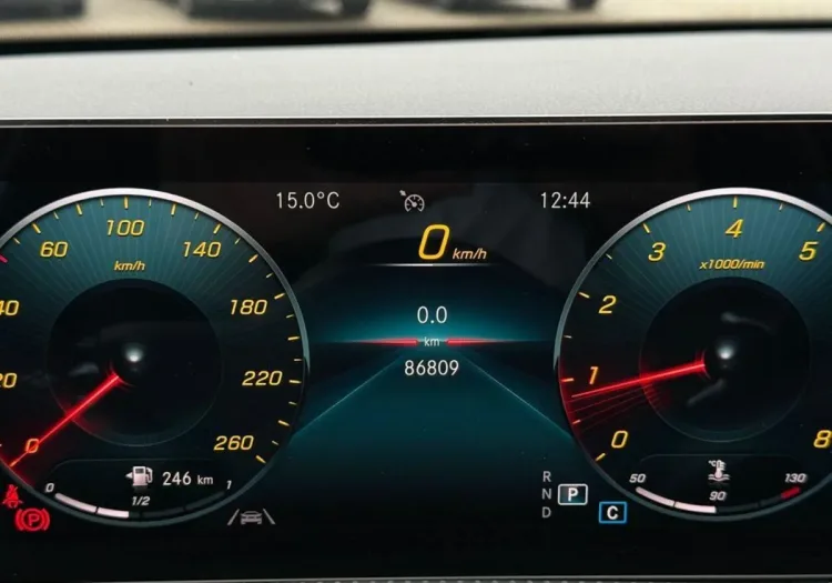 Mercedes-Benz Klasa A A 200 4-Matic AMG Line 8G-DCT